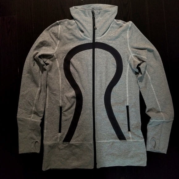 Lululemon Size 12 Jacket Grey - Picture 1 of 5